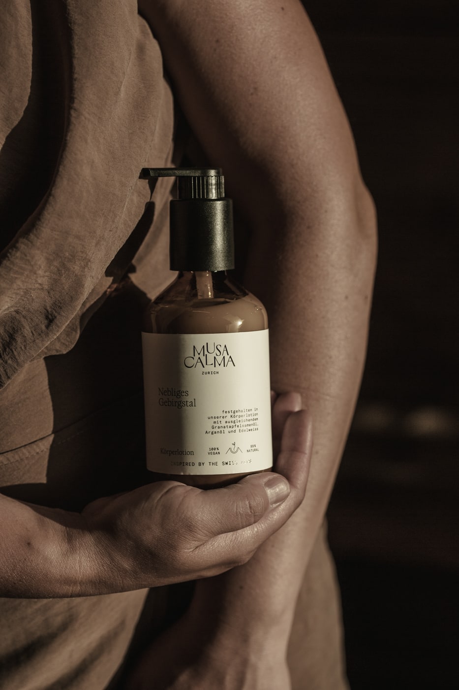 Nebliges Gebirgstal Körperlotion Naturkosmetik